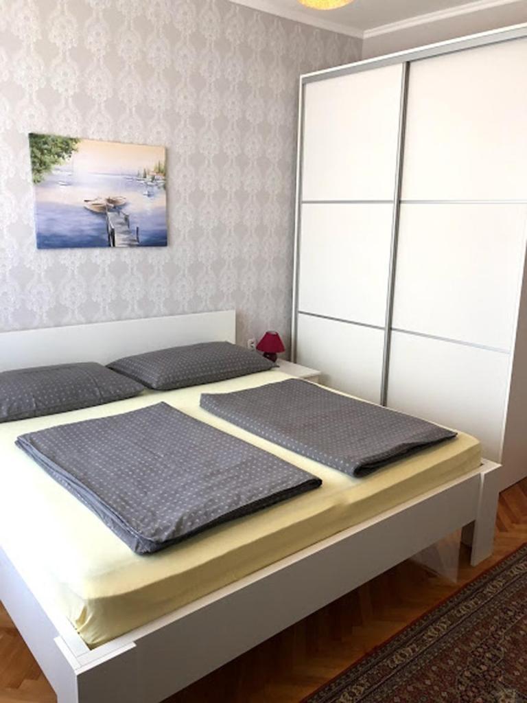 Apartments And Rooms By The Sea Barbat, Rab - 4973 Rab Town Pokoj fotografie