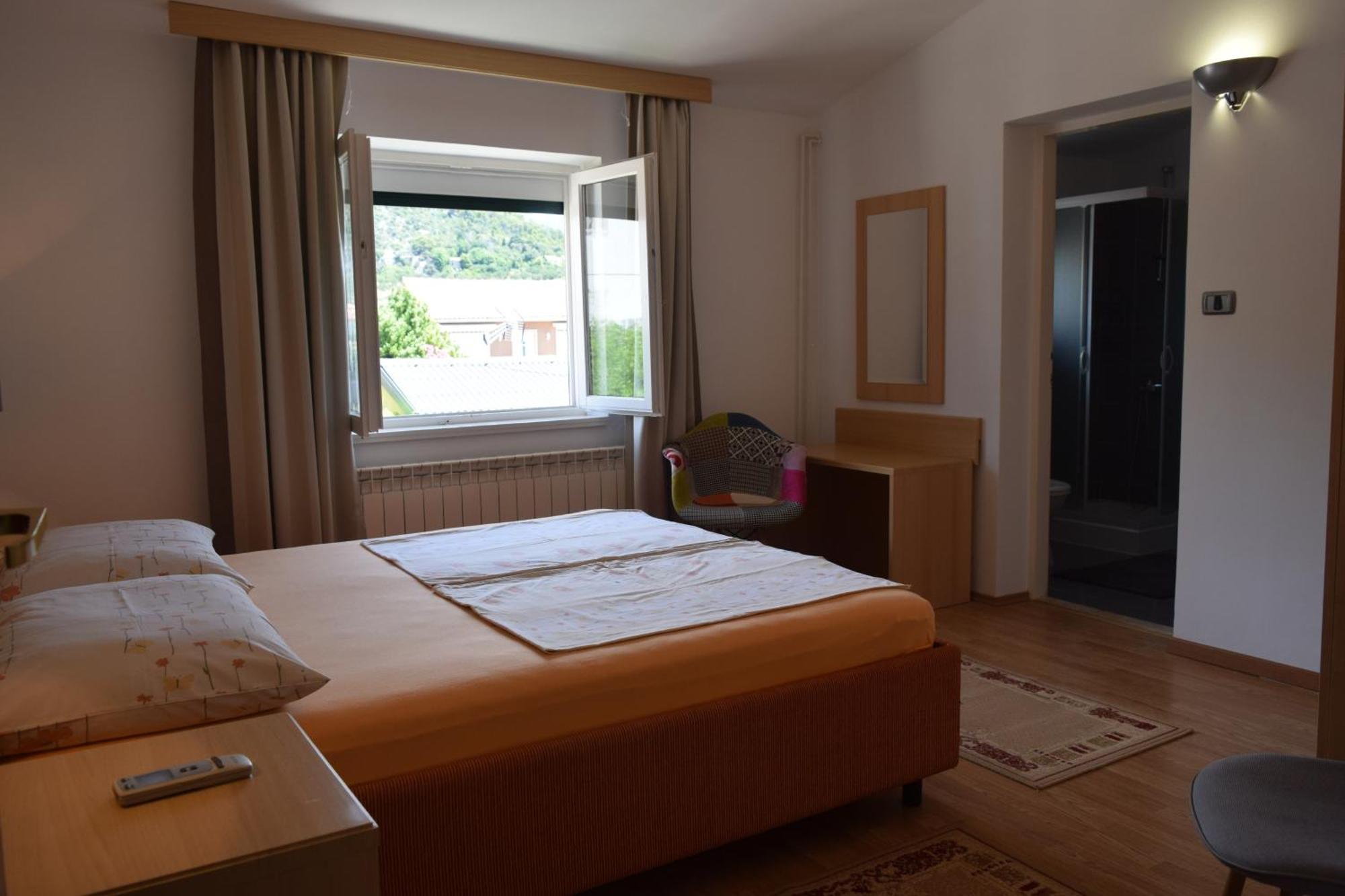 Apartments And Rooms By The Sea Barbat, Rab - 4973 Rab Town Pokoj fotografie